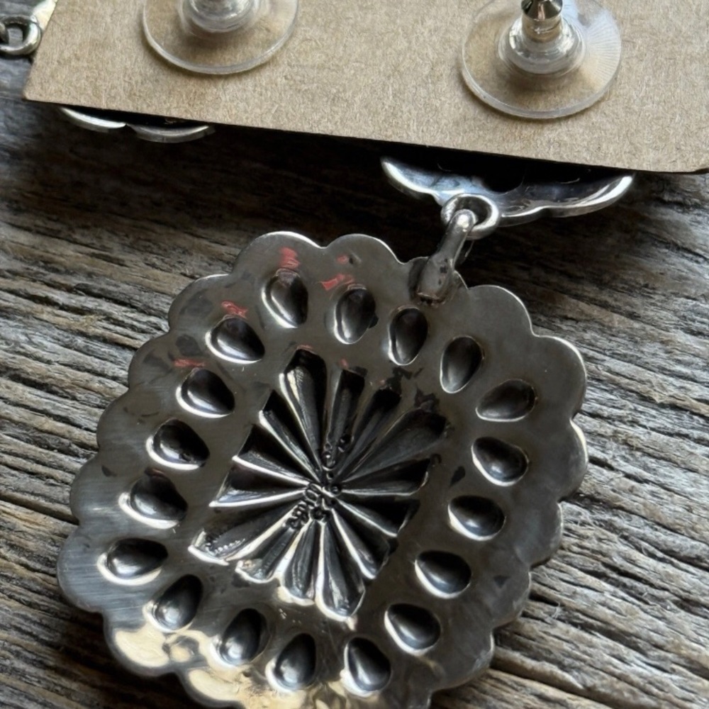 Navajo Native American Sterling Silver Stamped Handmade Earrings T O White - Picture 10 of 12